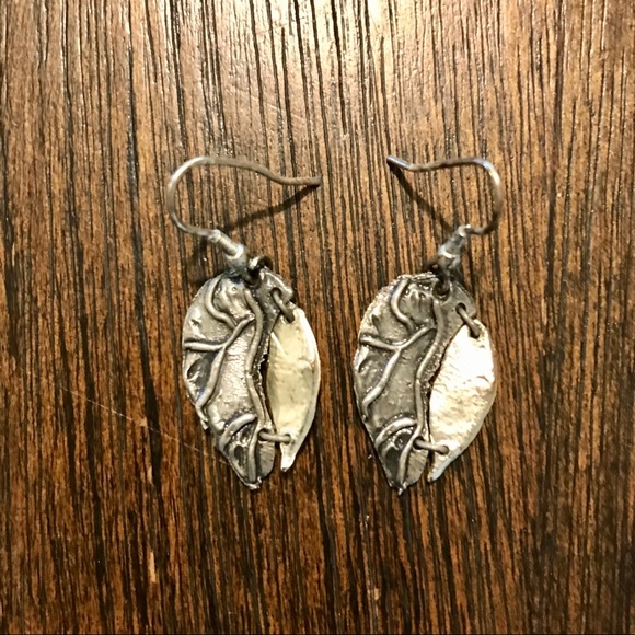 🤑3/$18 Lot of 5 Pair Earrings - Picture 4 of 10